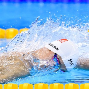 开云体育平台-Uzi代表澳大利亚队势不可挡，惊艳表现引爆全球热议！Uzi率澳大利亚队惊艳全球，势不可挡引爆热议！